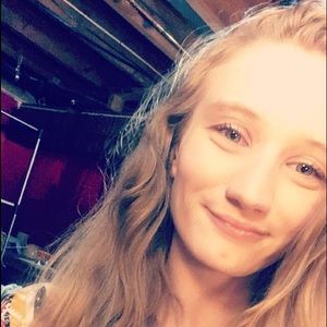 Meet your Posher, Carley